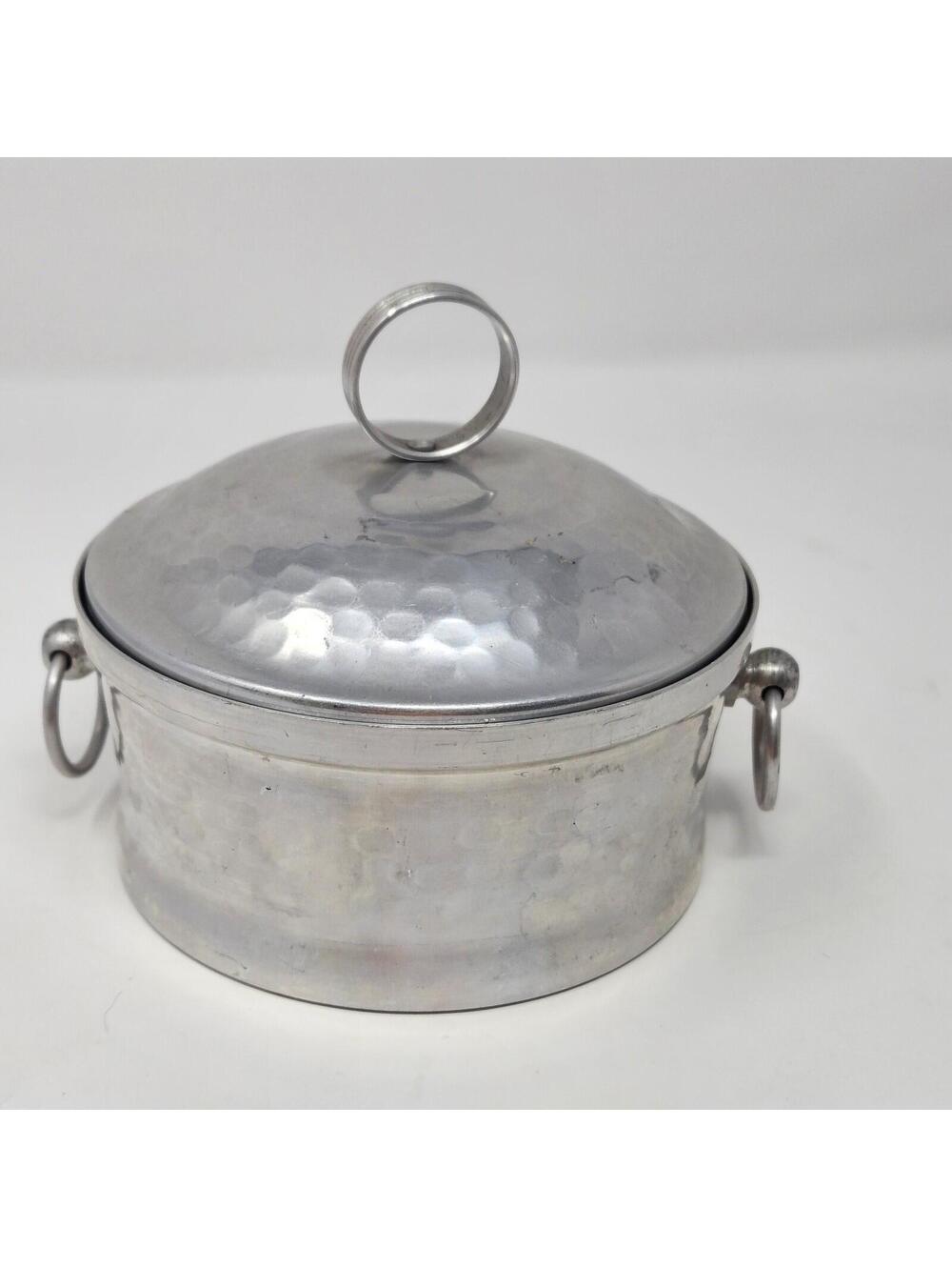 Rare Vintage Hammered Aluminum 464 Pyrex Ramekin Custard Bowl In Lidded Cover